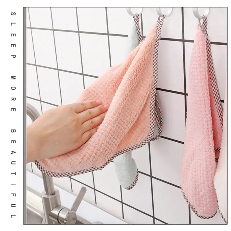 Hangable Double-Sided Coral Fleece Kitchen Wipes