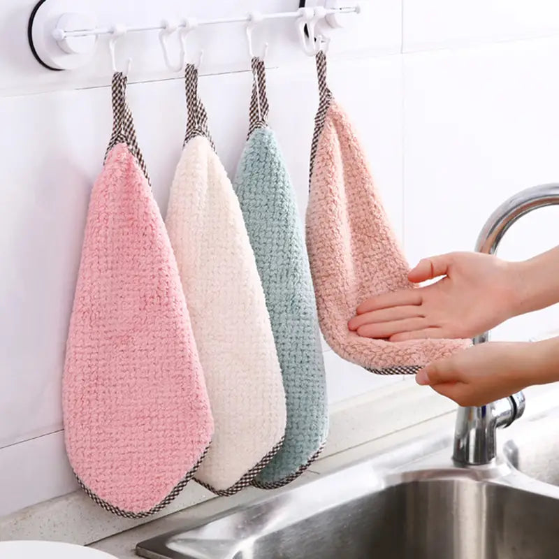 Hangable Double-Sided Coral Fleece Kitchen Wipes